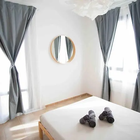 Luna Blanca - Modernes Mit Privat Pool & Wlan Готель