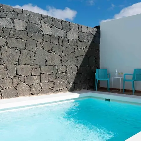 Luna Blanca - Modernes Mit Privat Pool & Wlan Hotel